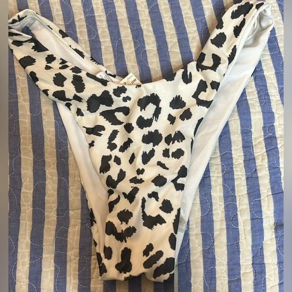 Aerie Leopard Super High Cut Cheekier Bikini Bottom – Size —XS—NWT - Picture 3 of 14